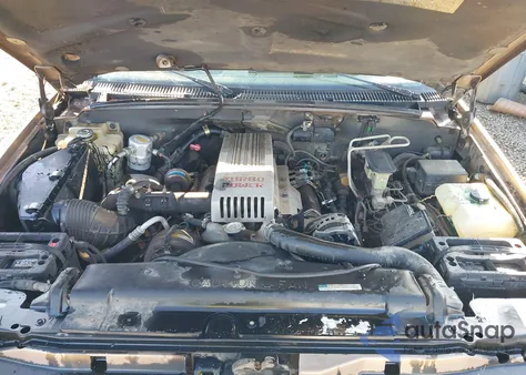 1995 GMC Sierra K2500 из США, поврежденный, VIN 2GTFK29S1S1511681